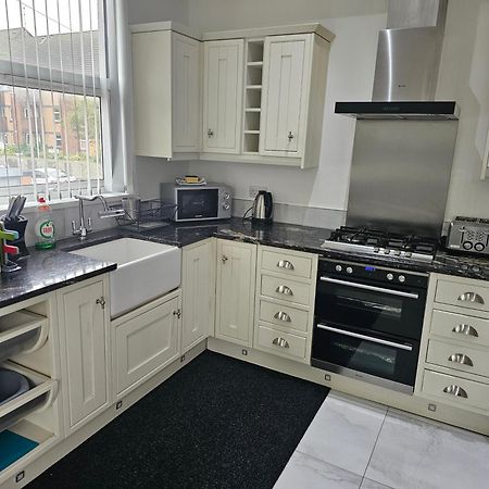Homebird Property - Conway House Leeds  Eksteriør billede