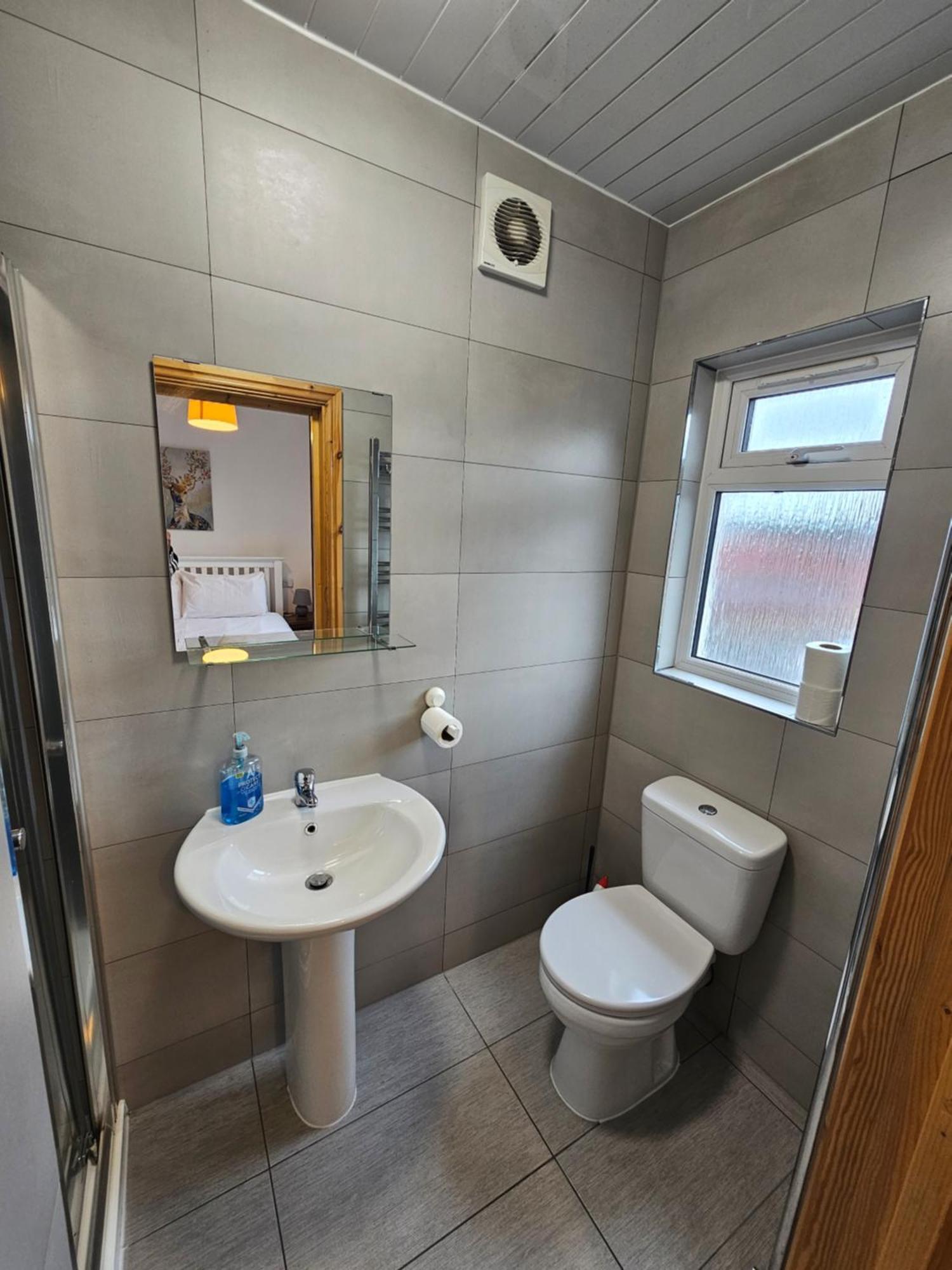 Homebird Property - Conway House Leeds  Eksteriør billede