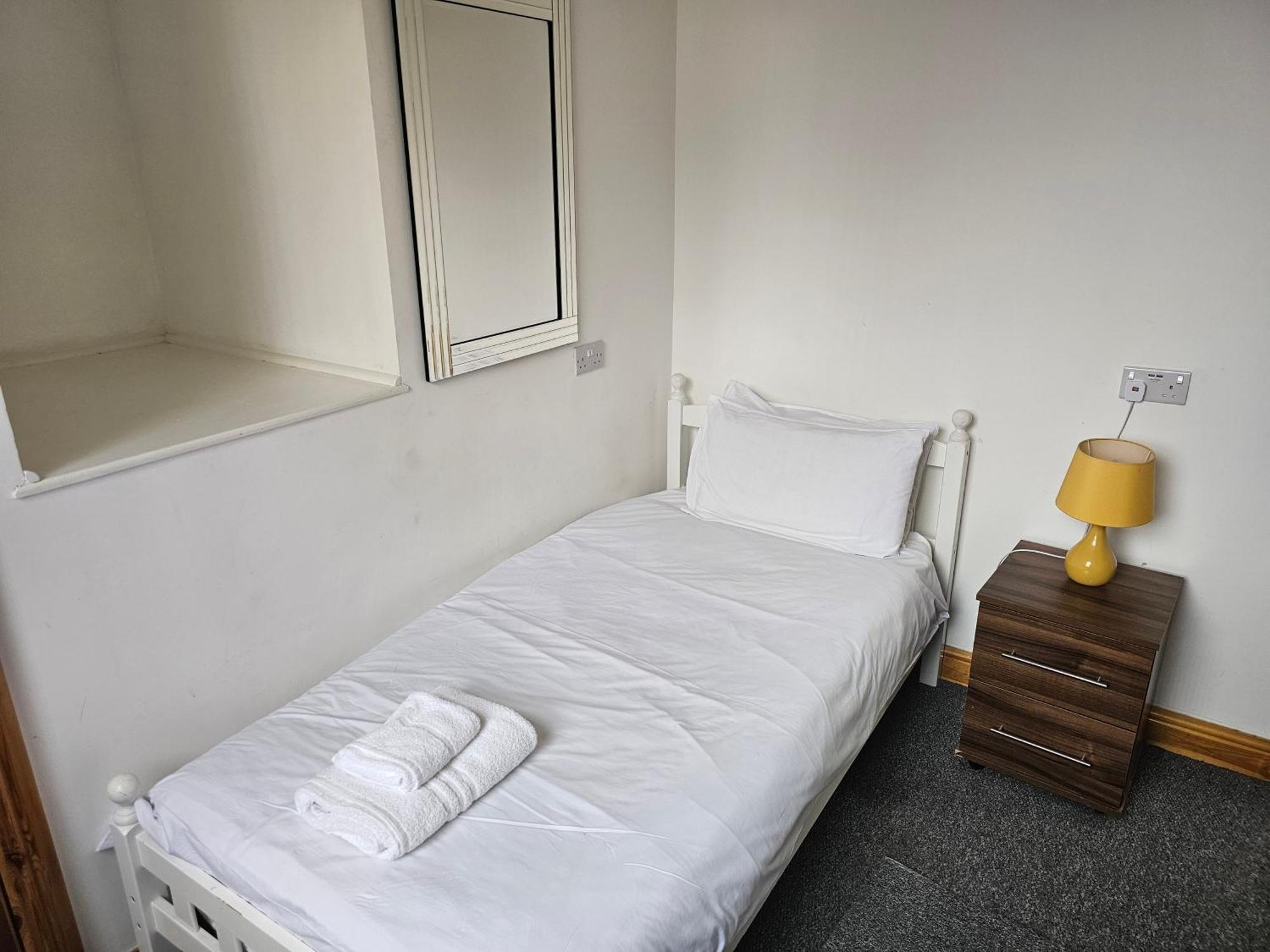 Homebird Property - Conway House Leeds  Eksteriør billede